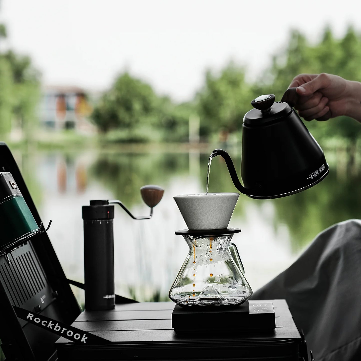 MHW-3BOMBER Hill aparat za kavu